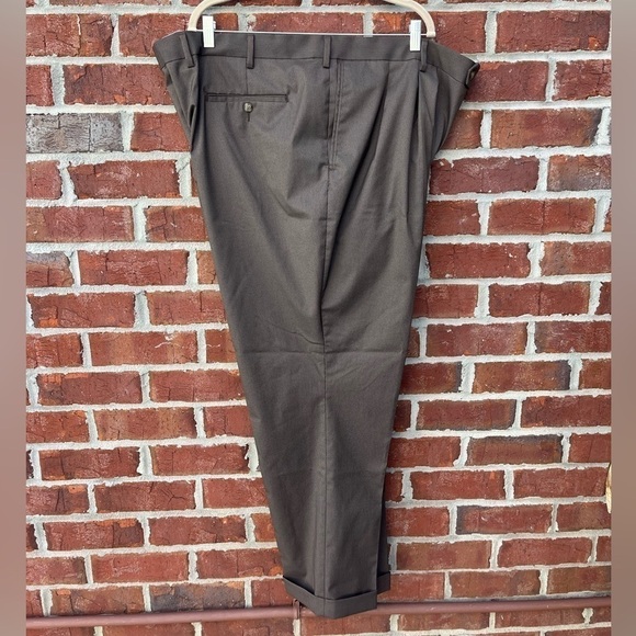 Roundtree and Yorke TravelSmart Dress Pants- Size 46x29 - Picture 6 of 6